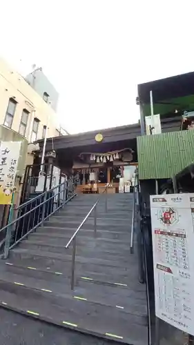 菊名神社の本殿・本堂