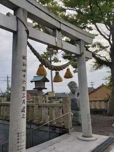 榊原神社の鳥居