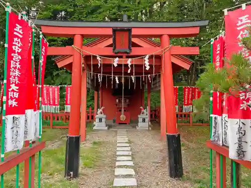 日光二荒山神社中宮祠の末社