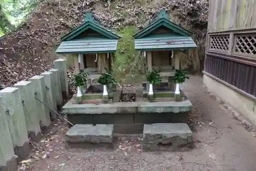 龍間神社の末社・摂社
