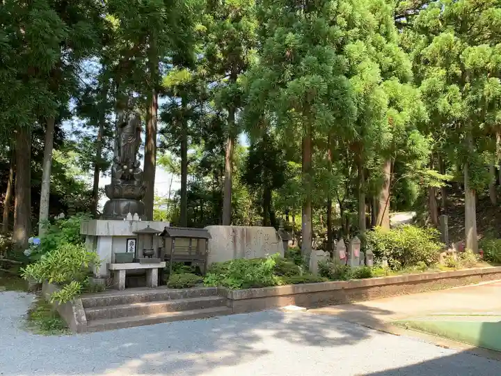 成相寺のその他建物