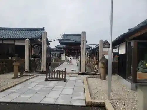 宝円寺の山門・神門