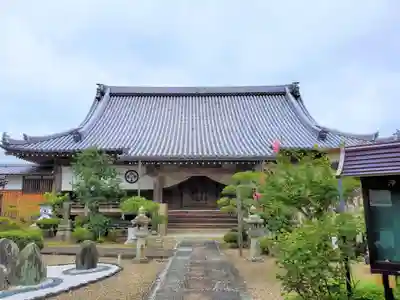来迎寺の本殿・本堂