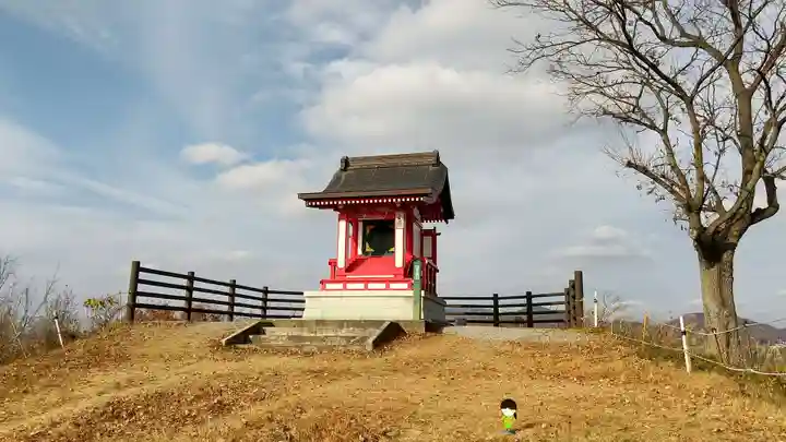 男浅間神社の本殿・本堂