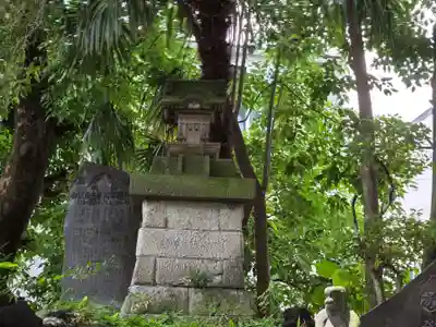 柳原稲荷神社(東京都)