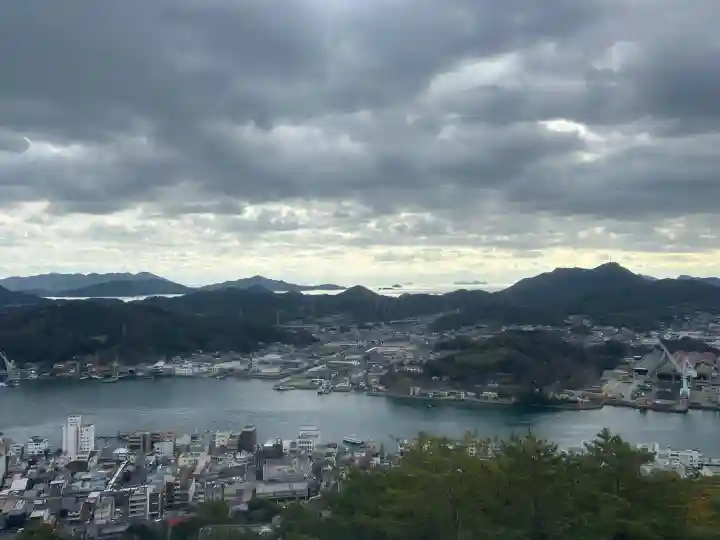 千光寺の{uncategorized: "未分類", other: "その他", undefined: "問題あり", building: "その他建物", grave: "お墓", sacred_gate: "鳥居", guardian: "狛犬", statue: "像", buddha: "仏像", history: "歴史", nature: "自然", garden: "庭園", animal: "動物", pagoda: "塔", temizu: "手水舎", mountain_gate: "山門・神門", sanctuary: "本殿・本堂", subordinate: "末社・摂社", art: "芸術", scenery: "景色", jizo: "地蔵", ema: "絵馬", goshuin: "御朱印", omikuji: "おみくじ", items: "授与品その他", amulet: "お守り", goshuincho: "御朱印帳", eats: "食事", festival: "お祭り", votive_dance: "神楽", shichigosan: "七五三参", wedding: "結婚式", experience: "体験その他", initially: "初詣", around: "周辺", anti_infection: "感染症対策"}