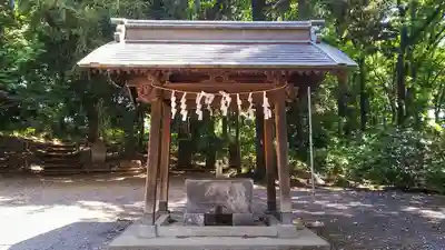神明神社の手水舎