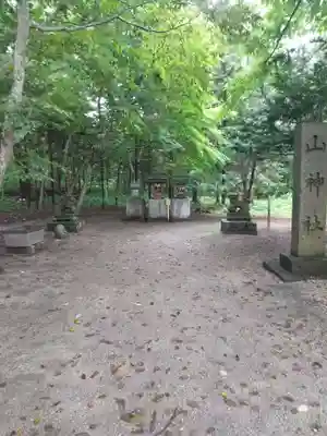 千歳神社の末社・摂社