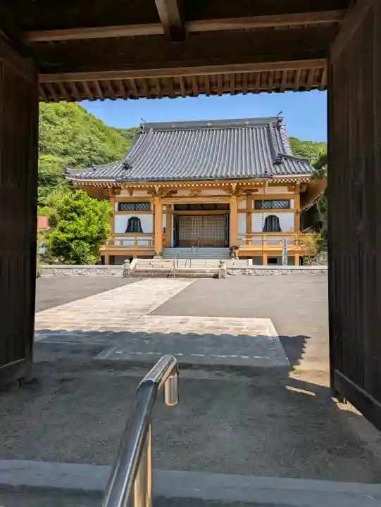 金鴫寺の{uncategorized: "未分類", other: "その他", undefined: "問題あり", building: "その他建物", grave: "お墓", sacred_gate: "鳥居", guardian: "狛犬", statue: "像", buddha: "仏像", history: "歴史", nature: "自然", garden: "庭園", animal: "動物", pagoda: "塔", temizu: "手水舎", mountain_gate: "山門・神門", sanctuary: "本殿・本堂", subordinate: "末社・摂社", art: "芸術", scenery: "景色", jizo: "地蔵", ema: "絵馬", goshuin: "御朱印", omikuji: "おみくじ", items: "授与品その他", amulet: "お守り", goshuincho: "御朱印帳", eats: "食事", festival: "お祭り", votive_dance: "神楽", shichigosan: "七五三参", wedding: "結婚式", experience: "体験その他", initially: "初詣", around: "周辺", anti_infection: "感染症対策"}