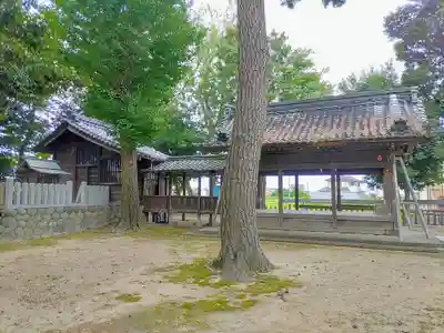 白山社の本殿・本堂