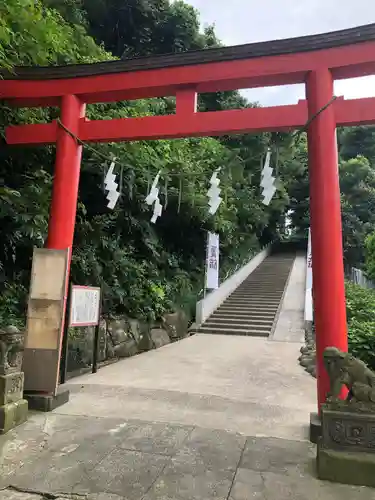 富岡八幡宮の鳥居