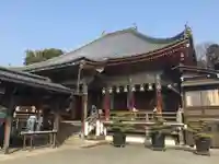 中山寺の本殿・本堂