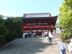 鶴岡八幡宮の山門