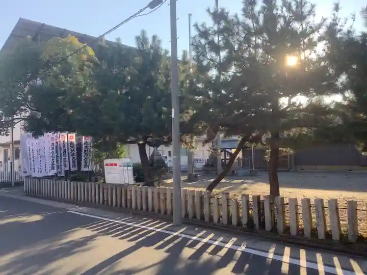 稲荷社(十一屋)の自然