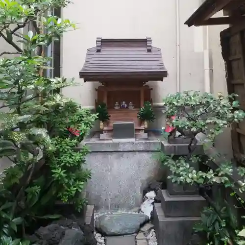 家内喜稲荷神社の本殿・本堂