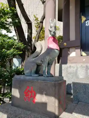 伏見三寳稲荷神社の狛犬