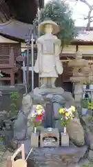 願成寺の像