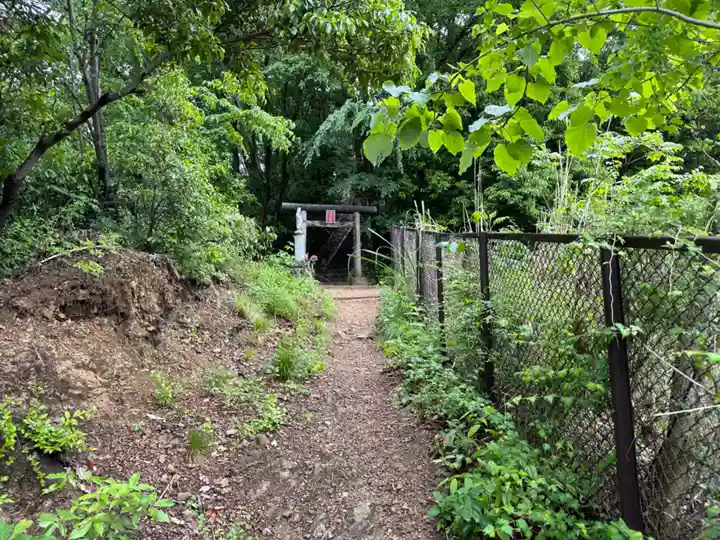 浅川金刀比羅神社 の鳥居