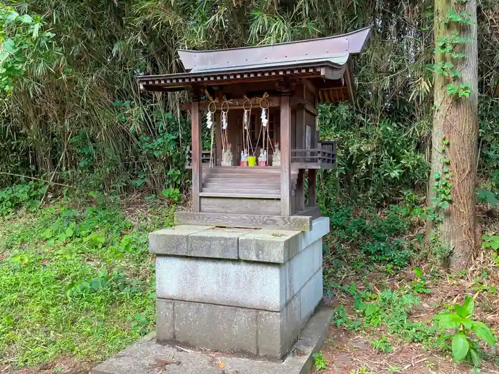 阿波山上神社の末社・摂社
