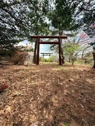 福田稲荷神社の{uncategorized: "未分類", other: "その他", undefined: "問題あり", building: "その他建物", grave: "お墓", sacred_gate: "鳥居", guardian: "狛犬", statue: "像", buddha: "仏像", history: "歴史", nature: "自然", garden: "庭園", animal: "動物", pagoda: "塔", temizu: "手水舎", mountain_gate: "山門・神門", sanctuary: "本殿・本堂", subordinate: "末社・摂社", art: "芸術", scenery: "景色", jizo: "地蔵", ema: "絵馬", goshuin: "御朱印", omikuji: "おみくじ", items: "授与品その他", amulet: "お守り", goshuincho: "御朱印帳", eats: "食事", festival: "お祭り", votive_dance: "神楽", shichigosan: "七五三参", wedding: "結婚式", experience: "体験その他", initially: "初詣", around: "周辺", anti_infection: "感染症対策"}