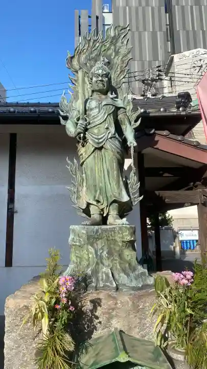 正福寺の{uncategorized: "未分類", other: "その他", undefined: "問題あり", building: "その他建物", grave: "お墓", sacred_gate: "鳥居", guardian: "狛犬", statue: "像", buddha: "仏像", history: "歴史", nature: "自然", garden: "庭園", animal: "動物", pagoda: "塔", temizu: "手水舎", mountain_gate: "山門・神門", sanctuary: "本殿・本堂", subordinate: "末社・摂社", art: "芸術", scenery: "景色", jizo: "地蔵", ema: "絵馬", goshuin: "御朱印", omikuji: "おみくじ", items: "授与品その他", amulet: "お守り", goshuincho: "御朱印帳", eats: "食事", festival: "お祭り", votive_dance: "神楽", shichigosan: "七五三参", wedding: "結婚式", experience: "体験その他", initially: "初詣", around: "周辺", anti_infection: "感染症対策"}