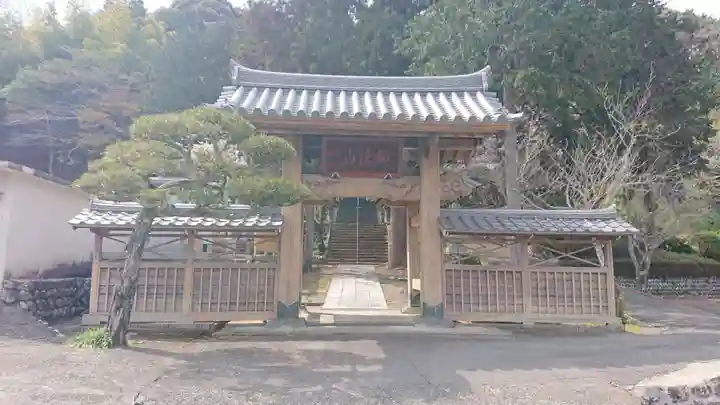 永精寺の山門・神門