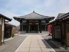 光明寺の本殿