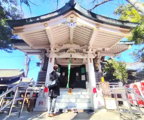 豊川稲荷東京別院の{uncategorized: "未分類", other: "その他", undefined: "問題あり", building: "その他建物", grave: "お墓", sacred_gate: "鳥居", guardian: "狛犬", statue: "像", buddha: "仏像", history: "歴史", nature: "自然", garden: "庭園", animal: "動物", pagoda: "塔", temizu: "手水舎", mountain_gate: "山門・神門", sanctuary: "本殿・本堂", subordinate: "末社・摂社", art: "芸術", scenery: "景色", jizo: "地蔵", ema: "絵馬", goshuin: "御朱印", omikuji: "おみくじ", items: "授与品その他", amulet: "お守り", goshuincho: "御朱印帳", eats: "食事", festival: "お祭り", votive_dance: "神楽", shichigosan: "七五三参", wedding: "結婚式", experience: "体験その他", initially: "初詣", around: "周辺", anti_infection: "感染症対策"}