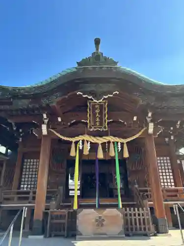 町田天満宮の{uncategorized: "未分類", other: "その他", undefined: "問題あり", building: "その他建物", grave: "お墓", sacred_gate: "鳥居", guardian: "狛犬", statue: "像", buddha: "仏像", history: "歴史", nature: "自然", garden: "庭園", animal: "動物", pagoda: "塔", temizu: "手水舎", mountain_gate: "山門・神門", sanctuary: "本殿・本堂", subordinate: "末社・摂社", art: "芸術", scenery: "景色", jizo: "地蔵", ema: "絵馬", goshuin: "御朱印", omikuji: "おみくじ", items: "授与品その他", amulet: "お守り", goshuincho: "御朱印帳", eats: "食事", festival: "お祭り", votive_dance: "神楽", shichigosan: "七五三参", wedding: "結婚式", experience: "体験その他", initially: "初詣", around: "周辺", anti_infection: "感染症対策"}