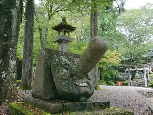 古峯神社の像