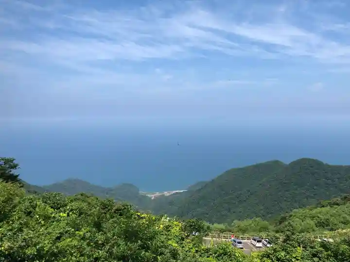 彌彦神社(新潟県)
