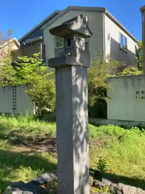 綱島神社の{uncategorized: "未分類", other: "その他", undefined: "問題あり", building: "その他建物", grave: "お墓", sacred_gate: "鳥居", guardian: "狛犬", statue: "像", buddha: "仏像", history: "歴史", nature: "自然", garden: "庭園", animal: "動物", pagoda: "塔", temizu: "手水舎", mountain_gate: "山門・神門", sanctuary: "本殿・本堂", subordinate: "末社・摂社", art: "芸術", scenery: "景色", jizo: "地蔵", ema: "絵馬", goshuin: "御朱印", omikuji: "おみくじ", items: "授与品その他", amulet: "お守り", goshuincho: "御朱印帳", eats: "食事", festival: "お祭り", votive_dance: "神楽", shichigosan: "七五三参", wedding: "結婚式", experience: "体験その他", initially: "初詣", around: "周辺", anti_infection: "感染症対策"}