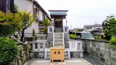 諏訪社（星神社摂社）の本殿・本堂