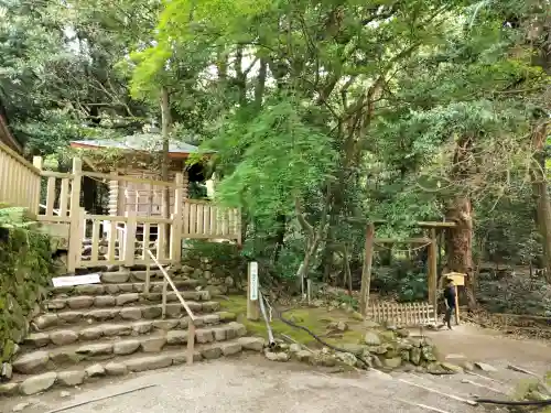 氣多大社の{uncategorized: "未分類", other: "その他", undefined: "問題あり", building: "その他建物", grave: "お墓", sacred_gate: "鳥居", guardian: "狛犬", statue: "像", buddha: "仏像", history: "歴史", nature: "自然", garden: "庭園", animal: "動物", pagoda: "塔", temizu: "手水舎", mountain_gate: "山門・神門", sanctuary: "本殿・本堂", subordinate: "末社・摂社", art: "芸術", scenery: "景色", jizo: "地蔵", ema: "絵馬", goshuin: "御朱印", omikuji: "おみくじ", items: "授与品その他", amulet: "お守り", goshuincho: "御朱印帳", eats: "食事", festival: "お祭り", votive_dance: "神楽", shichigosan: "七五三参", wedding: "結婚式", experience: "体験その他", initially: "初詣", around: "周辺", anti_infection: "感染症対策"}