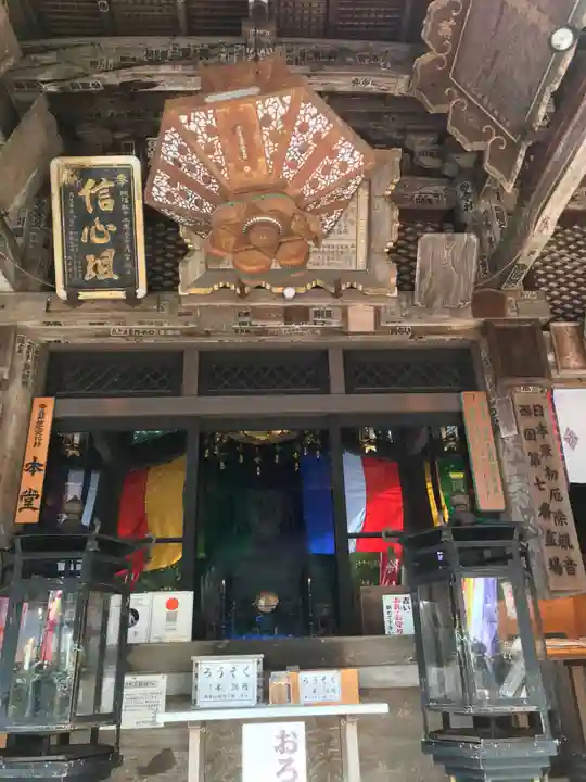 岡寺(龍蓋寺)の本殿・本堂