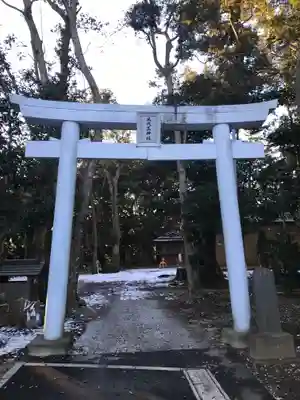 三代王神社の鳥居