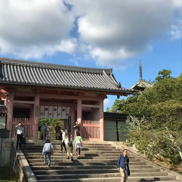 仁和寺の山門・神門
