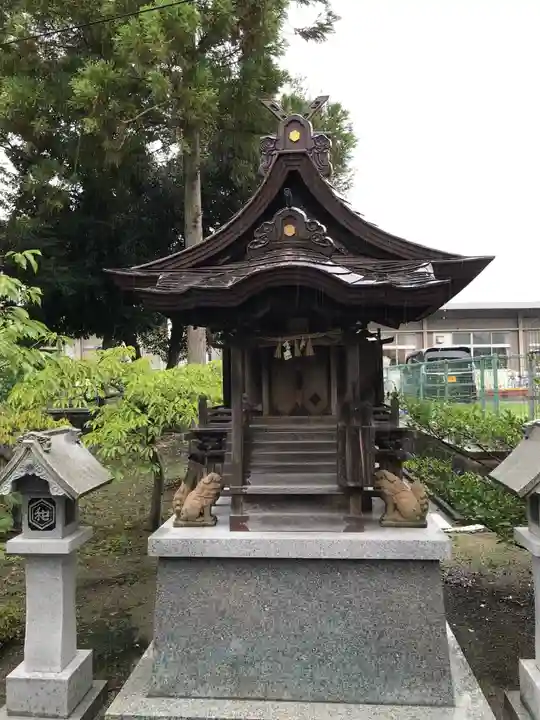 阿羅波比神社の末社・摂社