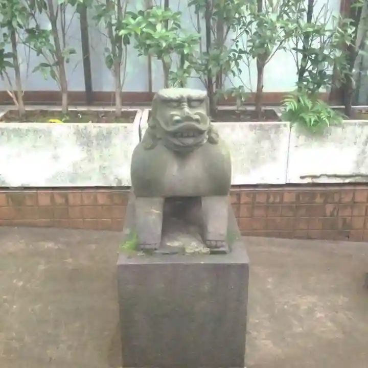 市谷亀岡八幡宮の狛犬