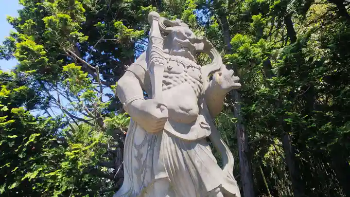 岩殿山安楽寺(吉見観音)の像