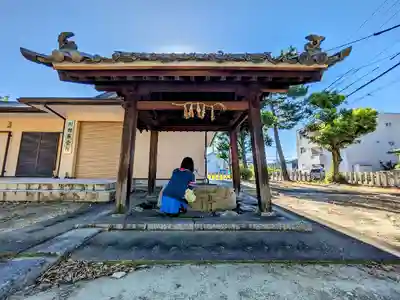 河葉社の手水舎