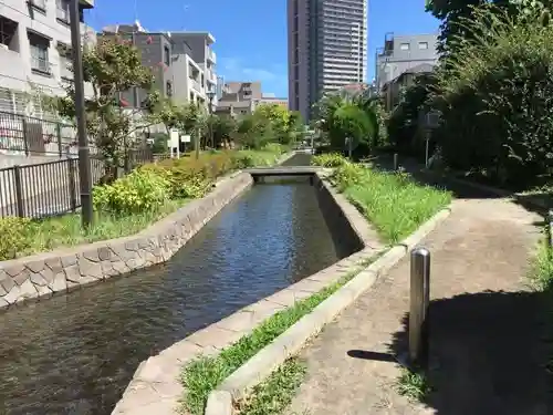 二社神社の周辺