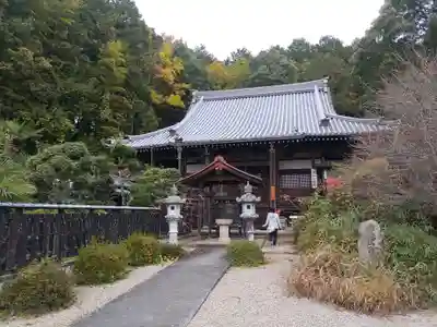 子嶋寺の本殿・本堂