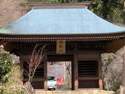 普門寺(切り絵御朱印発祥の寺)の山門