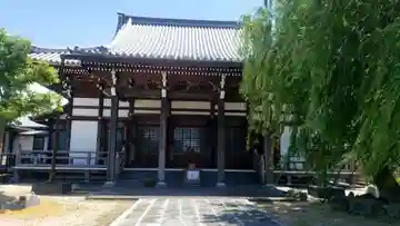 法盛寺の本殿・本堂