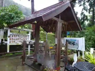 思金神社の手水舎