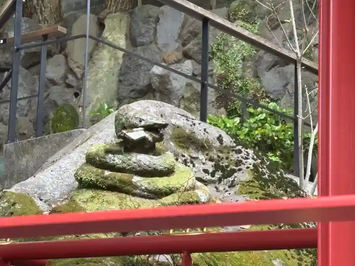 來宮神社の{uncategorized: "未分類", other: "その他", undefined: "問題あり", building: "その他建物", grave: "お墓", sacred_gate: "鳥居", guardian: "狛犬", statue: "像", buddha: "仏像", history: "歴史", nature: "自然", garden: "庭園", animal: "動物", pagoda: "塔", temizu: "手水舎", mountain_gate: "山門・神門", sanctuary: "本殿・本堂", subordinate: "末社・摂社", art: "芸術", scenery: "景色", jizo: "地蔵", ema: "絵馬", goshuin: "御朱印", omikuji: "おみくじ", items: "授与品その他", amulet: "お守り", goshuincho: "御朱印帳", eats: "食事", festival: "お祭り", votive_dance: "神楽", shichigosan: "七五三参", wedding: "結婚式", experience: "体験その他", initially: "初詣", around: "周辺", anti_infection: "感染症対策"}