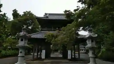 文殊寺の山門・神門