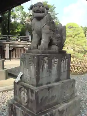 成田山新勝寺の狛犬