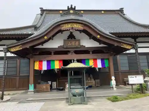 法長寺の本殿・本堂